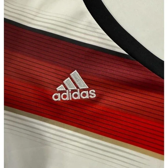 Adidas Shirt Deutscher Fussball-Bund Soccer Climacool Women Medium White V Neck - Picture 12 of 16